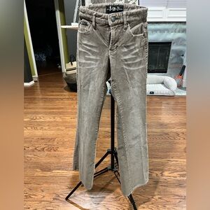 lei Women's Boot Cut Corduroy Pants in Tan